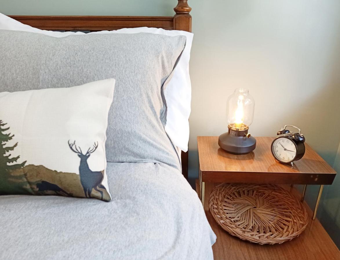 Golden Mountain View Suites - Sleeps up to 8, Convenient Self Check-in Buitenkant foto