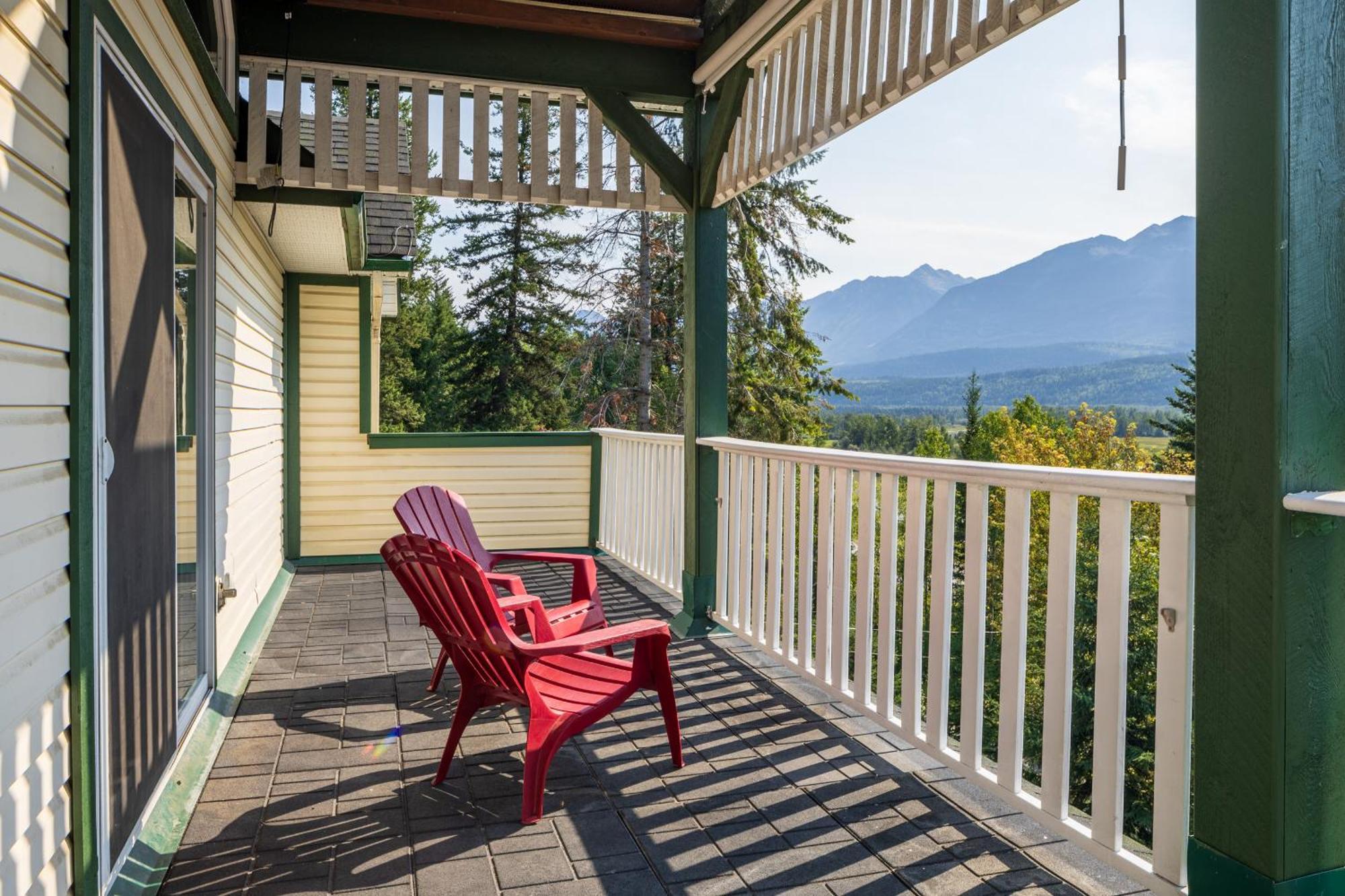 Golden Mountain View Suites - Sleeps up to 8, Convenient Self Check-in Buitenkant foto